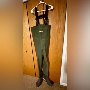 Orvis Neoprene Olive Green Waders with Boots